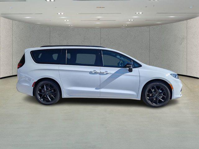new 2026 Chrysler Pacifica car, priced at $41,212