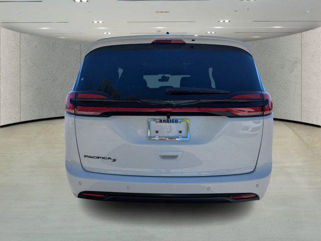 new 2026 Chrysler Pacifica car, priced at $41,212