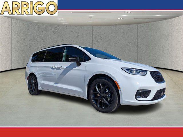 new 2026 Chrysler Pacifica car, priced at $41,212