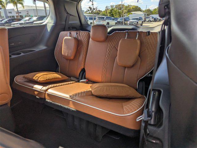 used 2025 Chrysler Pacifica car, priced at $45,342