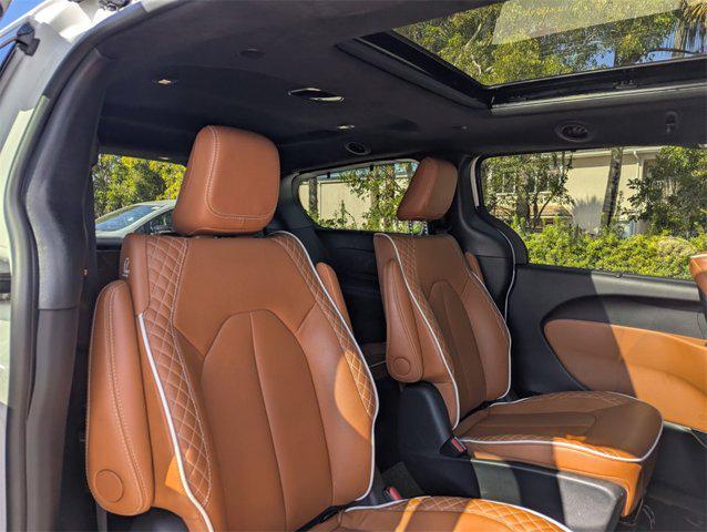 used 2025 Chrysler Pacifica car, priced at $45,342