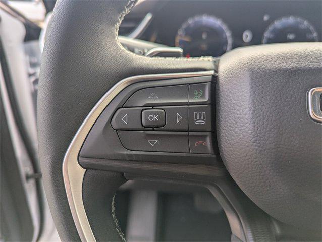 new 2025 Jeep Grand Cherokee car, priced at $32,138