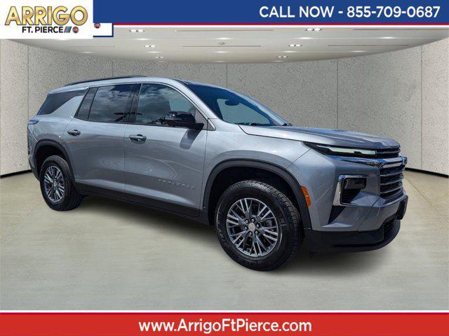 used 2024 Chevrolet Traverse car, priced at $33,119