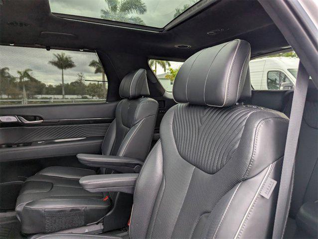 used 2023 Hyundai Palisade car, priced at $35,613