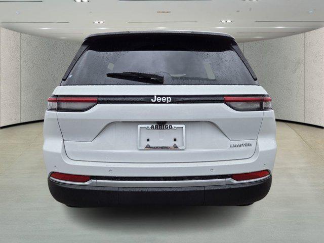new 2026 Jeep Grand Cherokee car, priced at $37,439