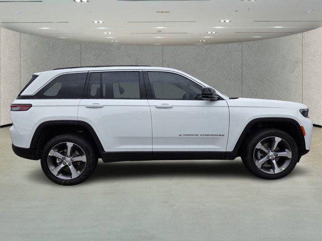 new 2026 Jeep Grand Cherokee car, priced at $37,439