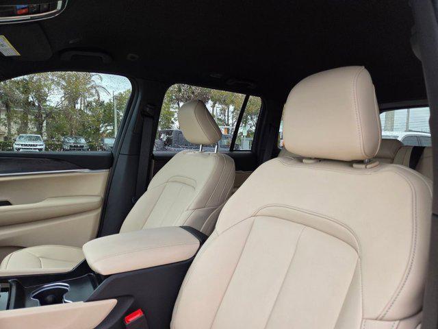 new 2026 Jeep Grand Cherokee car, priced at $37,439