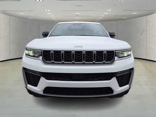 new 2026 Jeep Grand Cherokee car, priced at $37,439