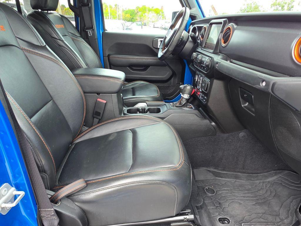 used 2022 Jeep Gladiator car, priced at $34,182