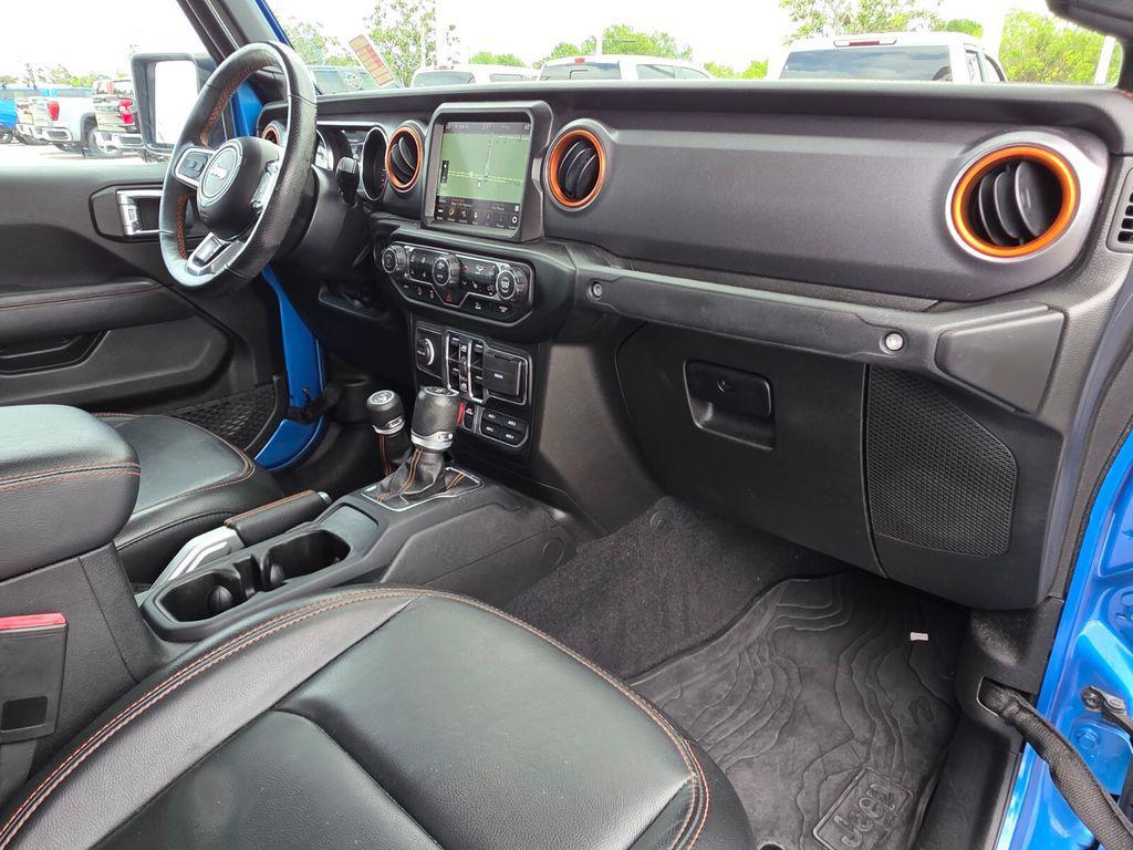 used 2022 Jeep Gladiator car, priced at $34,182