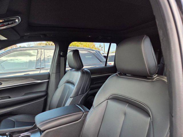 new 2026 Jeep Grand Cherokee L car, priced at $40,987