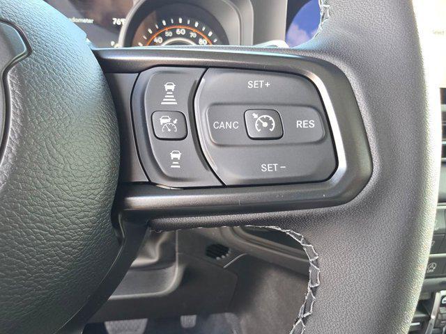 new 2026 Jeep Gladiator car, priced at $41,270