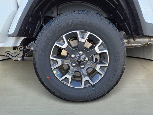new 2026 Jeep Gladiator car, priced at $41,270