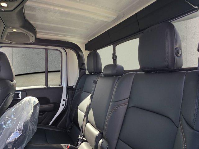 new 2026 Jeep Gladiator car, priced at $41,270