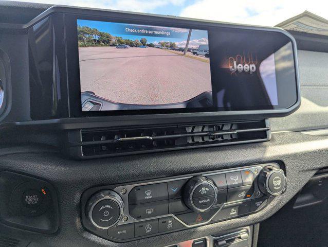 new 2026 Jeep Gladiator car, priced at $40,477