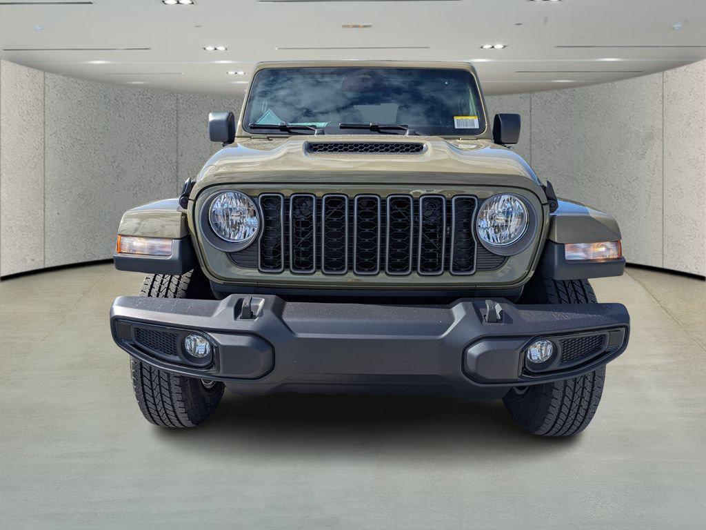 new 2026 Jeep Gladiator car, priced at $45,469