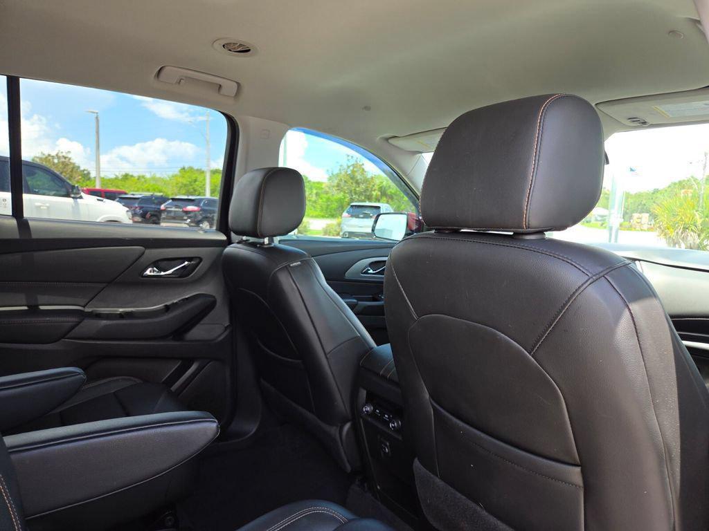 used 2019 Chevrolet Traverse car, priced at $21,066
