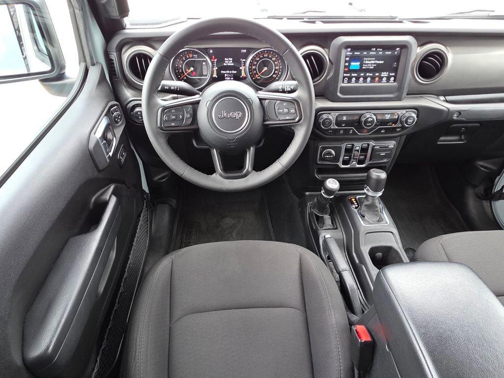 used 2023 Jeep Gladiator car, priced at $33,500