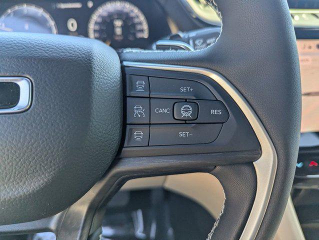 new 2026 Jeep Grand Cherokee car, priced at $42,613