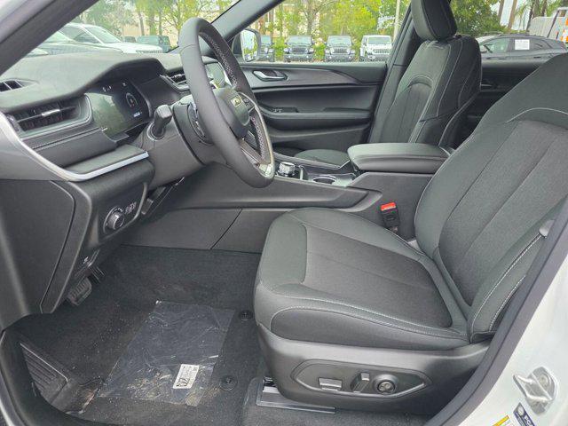 new 2025 Jeep Grand Cherokee L car, priced at $29,137