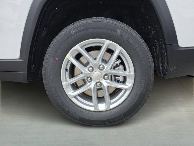 new 2025 Jeep Grand Cherokee L car, priced at $29,137