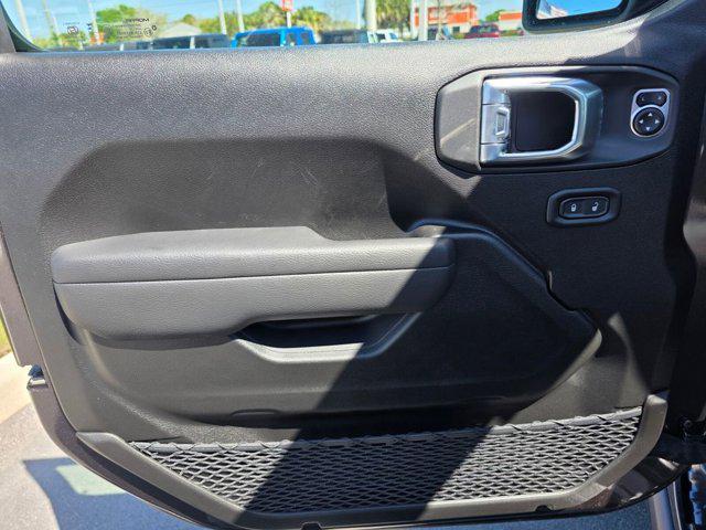 new 2026 Jeep Wrangler car, priced at $55,116