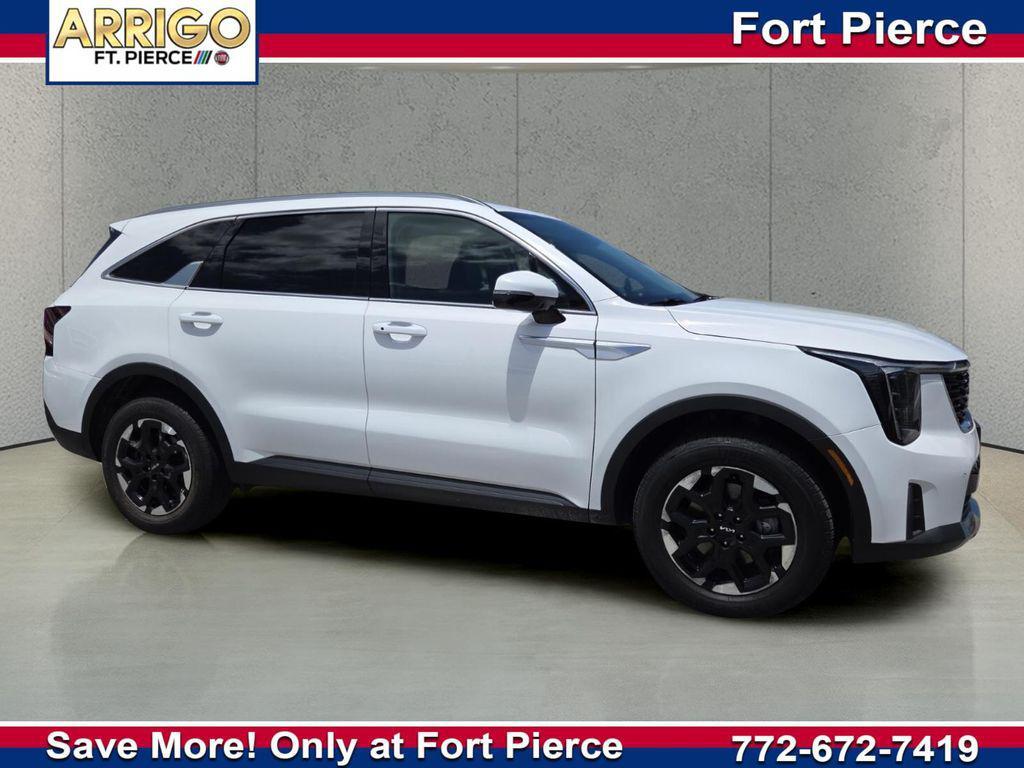 used 2024 Kia Sorento car, priced at $25,491