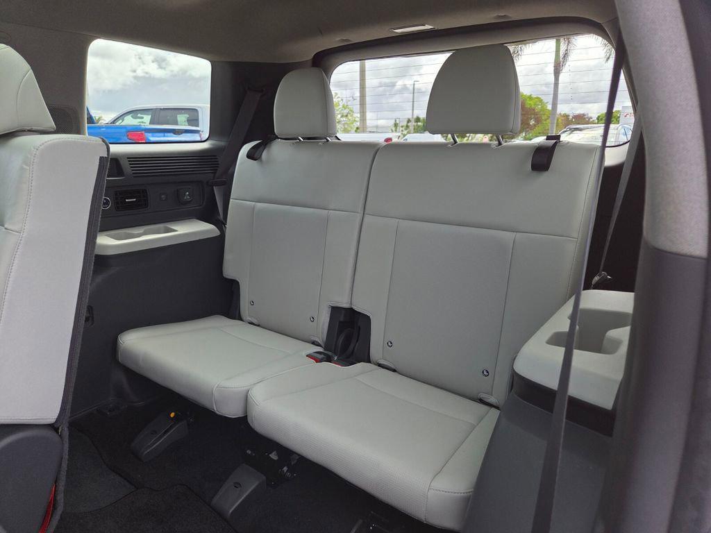 used 2024 Hyundai Santa Fe car, priced at $30,339