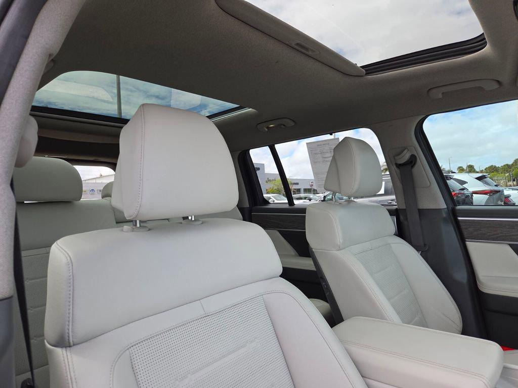 used 2024 Hyundai Santa Fe car, priced at $30,339