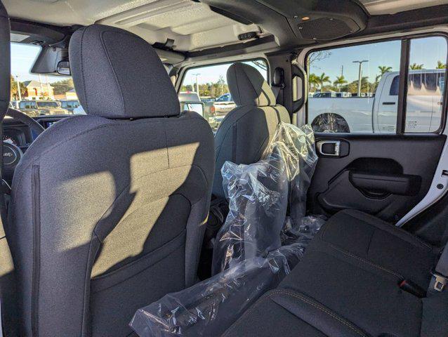 new 2026 Jeep Gladiator car, priced at $40,314
