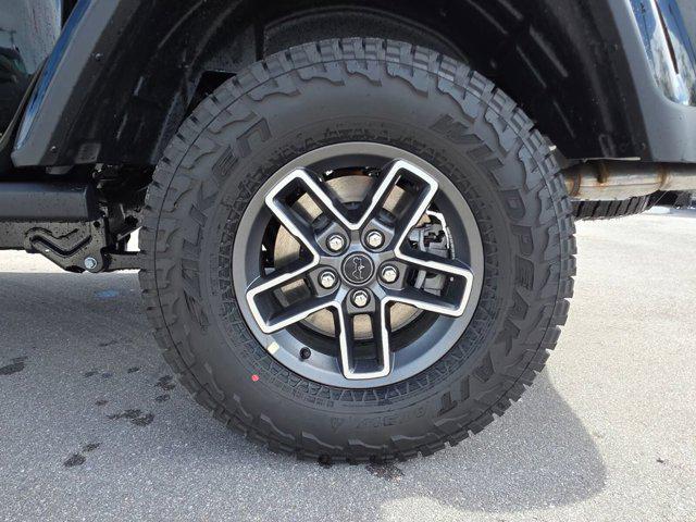 new 2026 Jeep Gladiator car, priced at $53,718