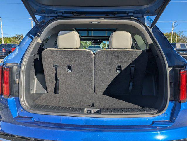 used 2021 Kia Sorento car, priced at $23,572