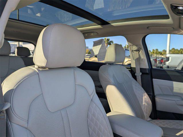 used 2021 Kia Sorento car, priced at $23,572