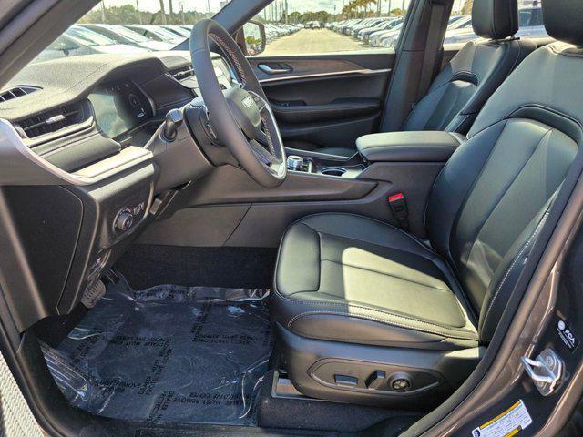 new 2026 Jeep Grand Cherokee car, priced at $39,793