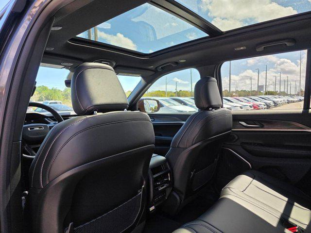 new 2026 Jeep Grand Cherokee car, priced at $39,793