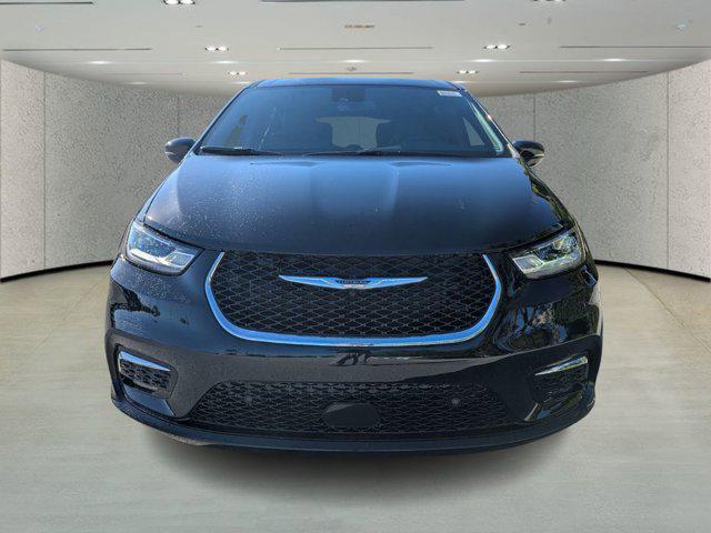 new 2026 Chrysler Pacifica car, priced at $39,192
