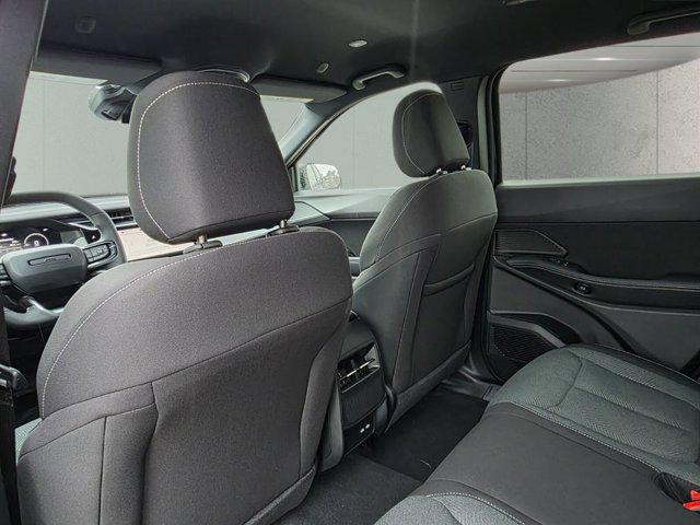 new 2026 Jeep Cherokee car, priced at $36,343