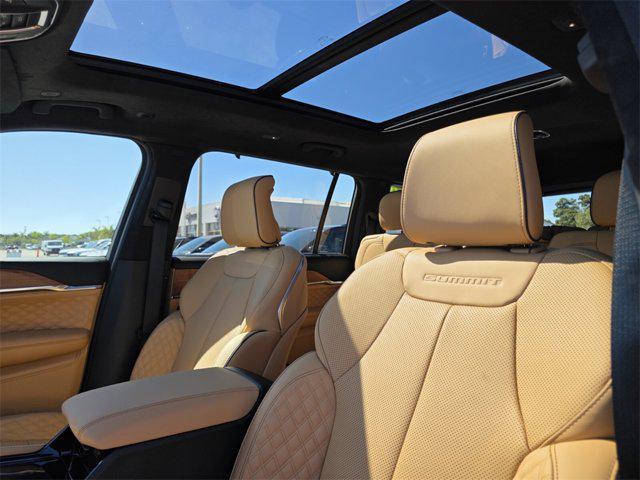 new 2025 Jeep Grand Cherokee L car, priced at $59,618