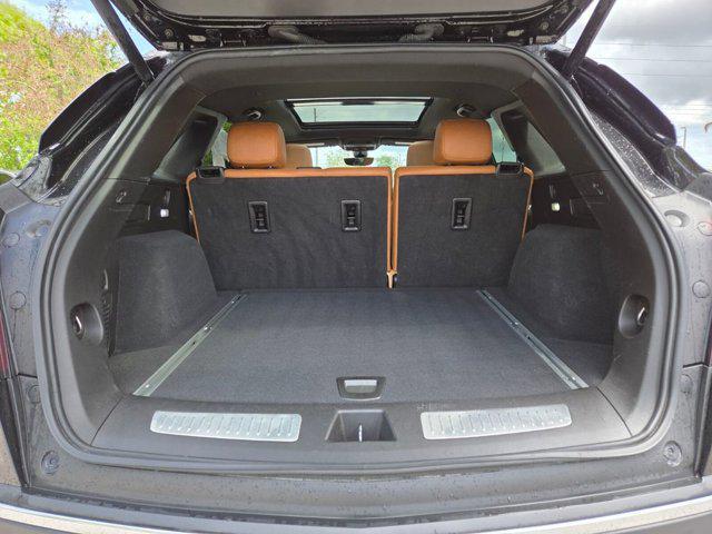 used 2020 Cadillac XT5 car, priced at $19,991