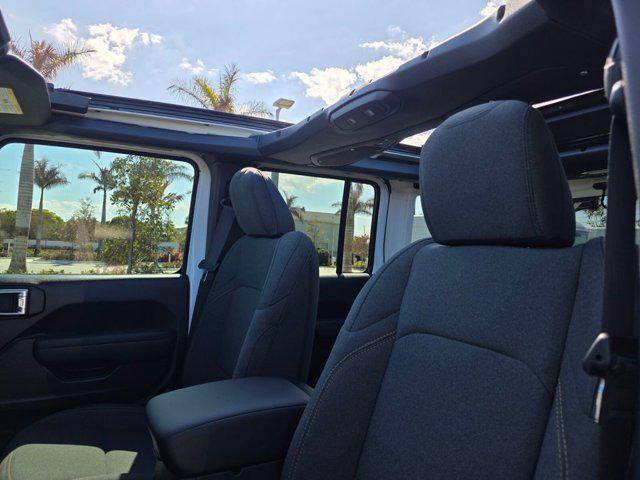 new 2026 Jeep Wrangler car, priced at $48,434