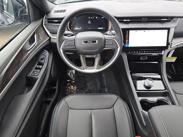 new 2026 Jeep Grand Cherokee car, priced at $37,587