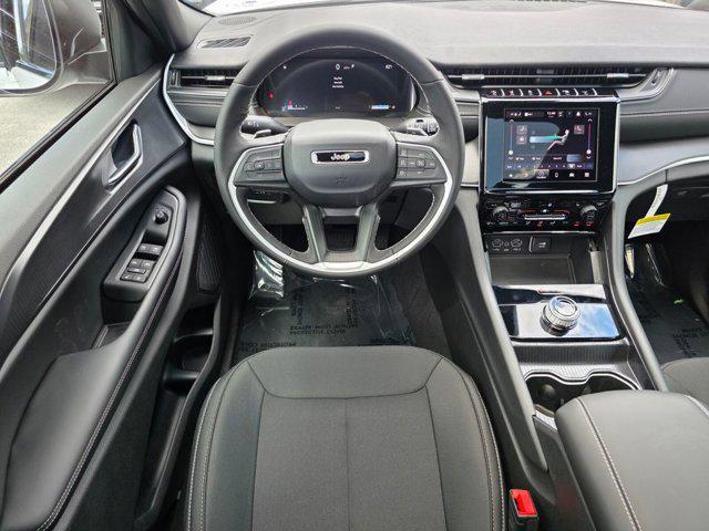 new 2026 Jeep Grand Cherokee car, priced at $35,399