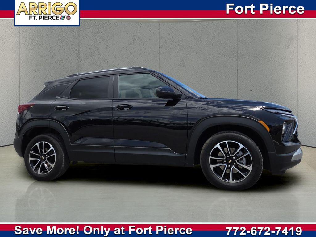 used 2024 Chevrolet TrailBlazer car, priced at $22,388
