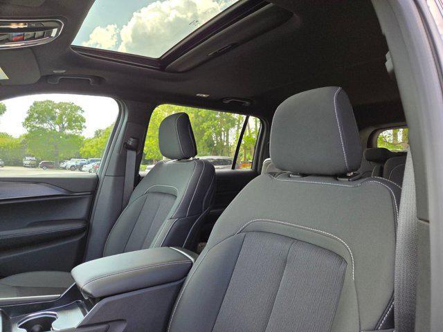 new 2026 Jeep Grand Cherokee L car, priced at $36,224