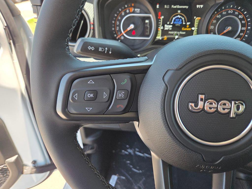 new 2026 Jeep Gladiator car, priced at $61,550