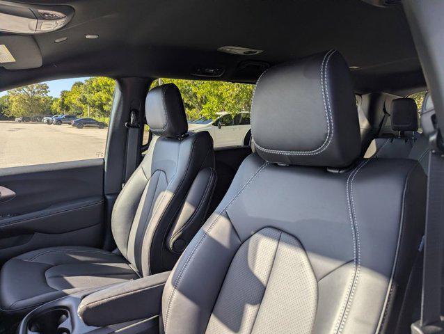 new 2026 Chrysler Pacifica car, priced at $38,692