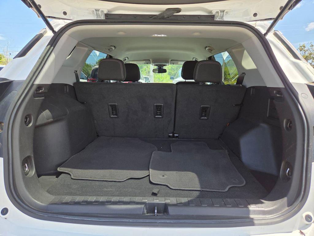 used 2024 GMC Terrain car, priced at $21,519