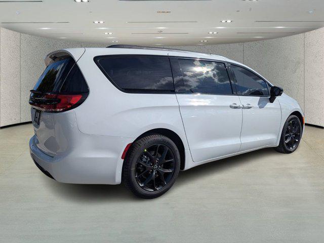 new 2026 Chrysler Pacifica car, priced at $41,212