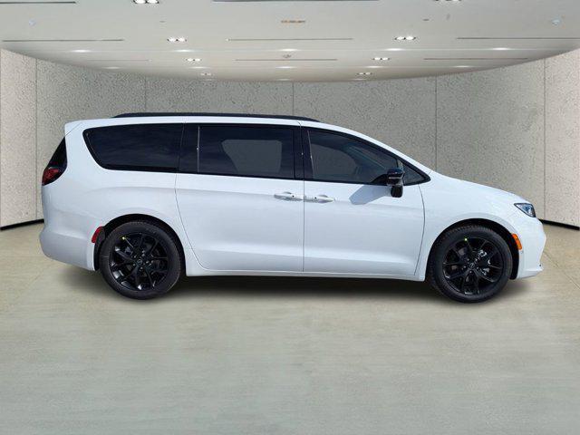 new 2026 Chrysler Pacifica car, priced at $41,212