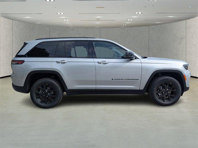 new 2025 Jeep Grand Cherokee car, priced at $32,614